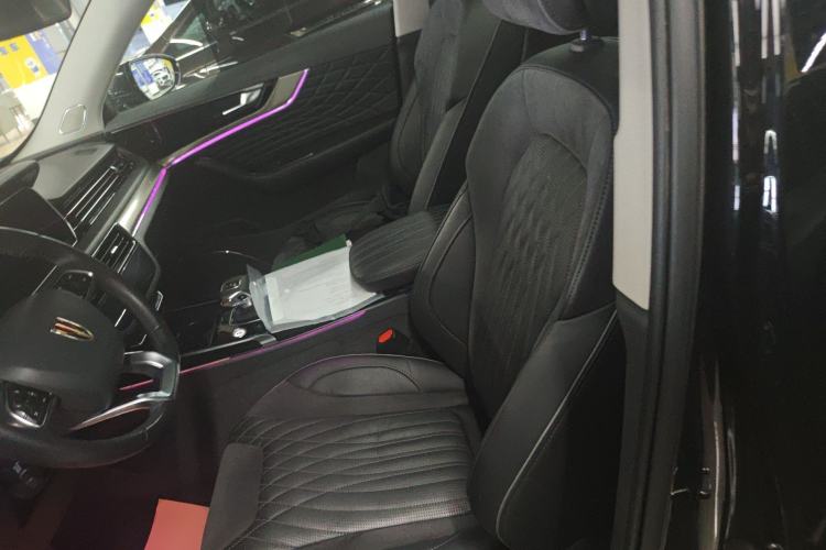 Used Hongqi HS5 2022 Revised Version 2.0T Smart Connect Flagship Edition
