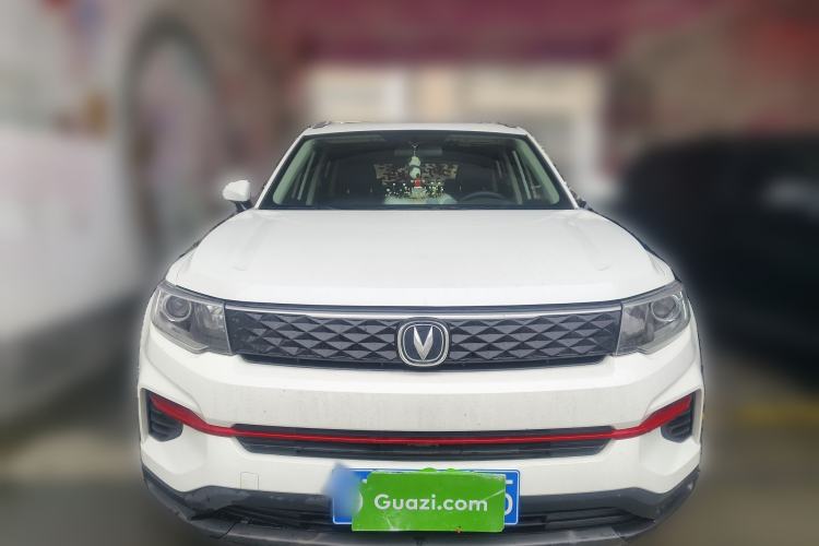 Used Changan CS35PLUS 2021 Revised Version Glory Million Edition 1.6L Manual Luxury Edition
