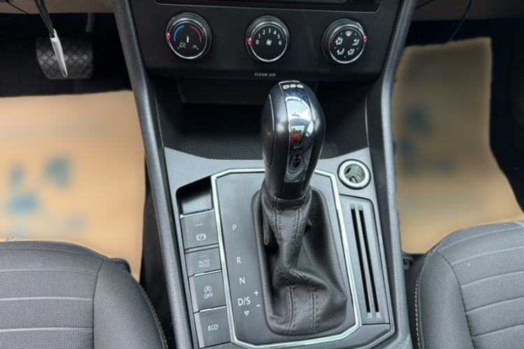 Used Volkswagen Lavida 2018 Hatchback 200TSI DSG Comfort Edition China V Standard
