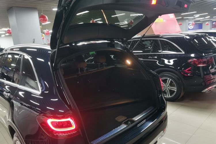 Used Mercedes-Benz GLC 2020 GLC 260 L 4MATIC Dynamic Model Trunk