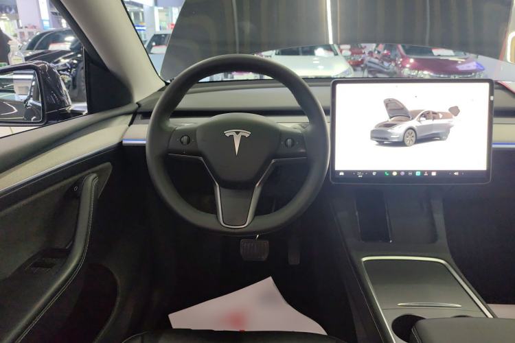 Used Tesla Model Y 2024 Rear-Wheel-Drive Version
