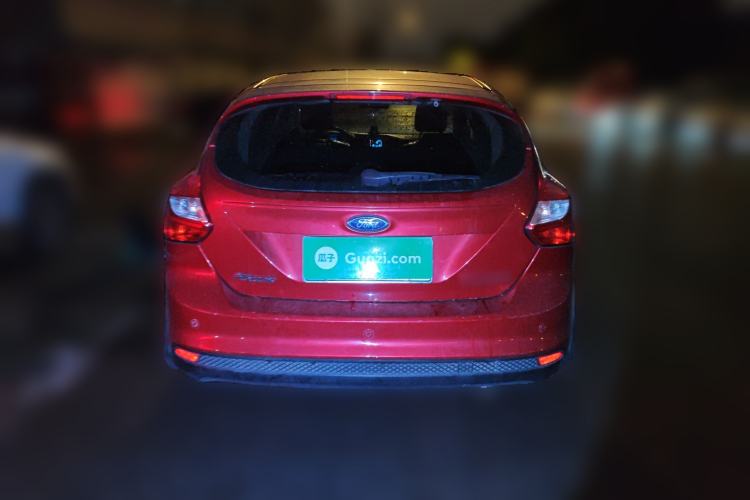 Used Ford Focus 2012 Hatchback 1.6L Automatic Fashion Edition