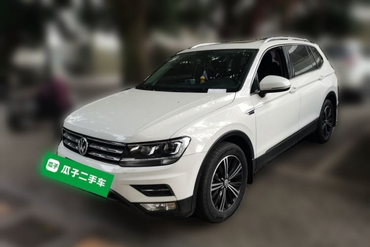Used Volkswagen Tiguan L 2020 330TSI Automatic Two-Wheel Drive Panoramic Comfort Edition China VI Standard