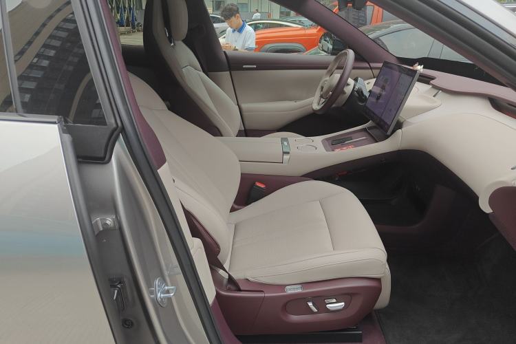 Used Xiaomi Auto YU7 2025 Ultra-Long Range All-Wheel Drive Pro Version