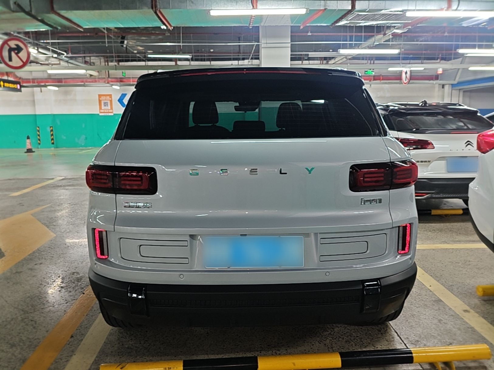 Geely Auto icon 2026 Model Chocolate 1.5TD Pure & Refined Edition — снимка 5