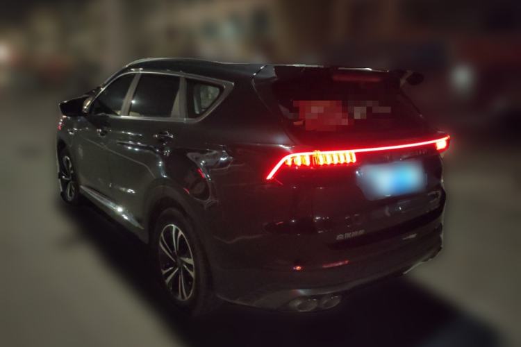 Used JETOUR X70 PLUS 2021 1.5T Manual Lin 5-Seater
