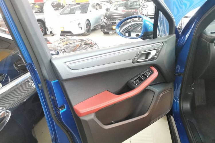 Used Porsche Macan 2018 Macan 2.0T