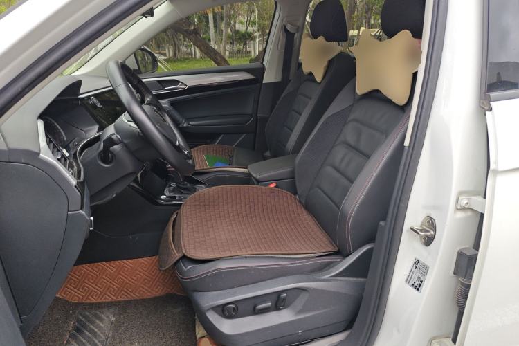 Used Volkswagen Tayron 2020 330TSI Two-Wheel Drive Luxury Smart Connectivity Version Left Front Seat