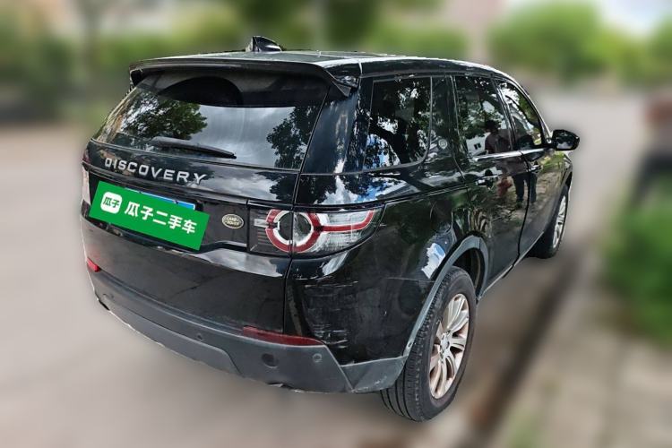Used Land Rover Discovery Sport 2019 240 PS SE Version China VI Standard

