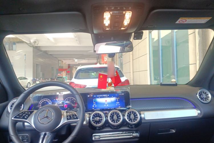 Used Mercedes-Benz GLB 2024 Refresh GLB 220 Fashion Edition Headliner