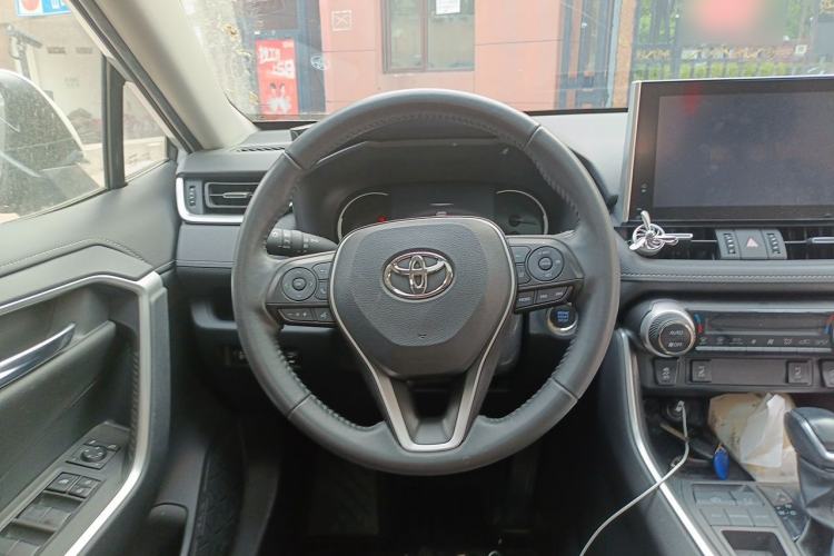 Used Toyota RAV4 2021 2.0L CVT Two-Wheel Drive Fashion PLUS Edition
