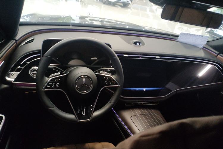 Used Mercedes-Benz E-Class 2024 E 300 L Luxury Model Steering Wheel