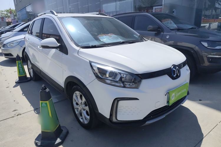 Used BAIC New Energy EC5 2019 New Air Edition Front Right 45 Deg