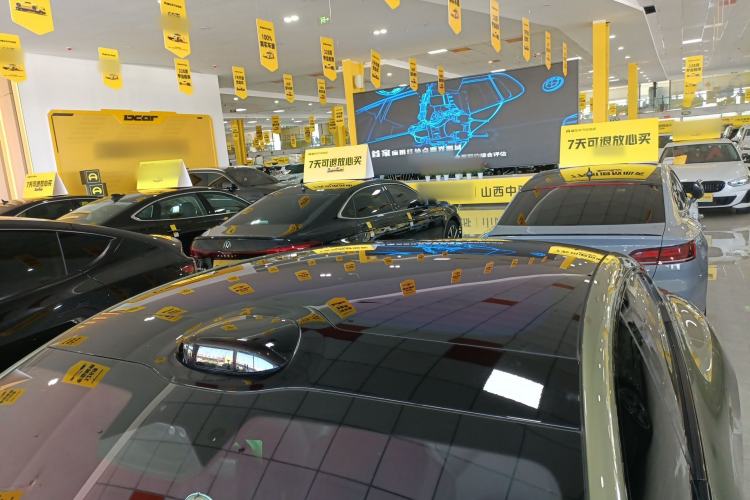 Used Xiaomi Auto SU7 2024 Rear-Drive Ultra-Long Range Advanced Pro-Level Intelligent Driving Version Roof