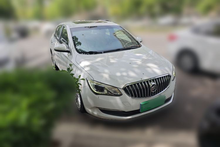 Used Buick GT 2015 15N Automatic Elite Version Front Right 45 Deg