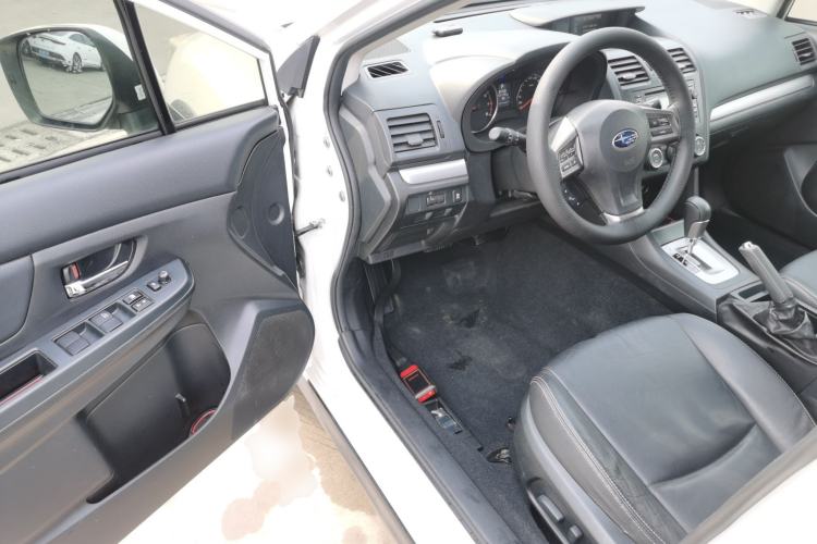 Used Subaru XV 2014 2.0i Luxury Edition