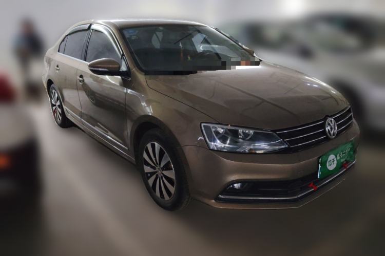 Used Volkswagen Sagitar 2017 1.6L Manual Comfort Model