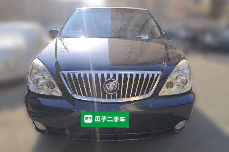 Used Buick GL8 2011 2.4L LT Executive Edition Front