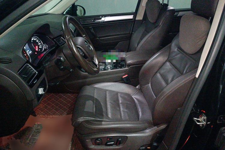 Used Volkswagen Touareg 2017 3.0 TSI Touareg Model Left Front Seat