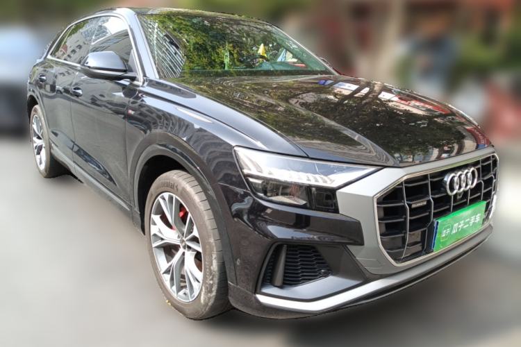 Used Audi Q8 2021 55 TFSI Prestige Dynamic Edition Front Right 45 Deg