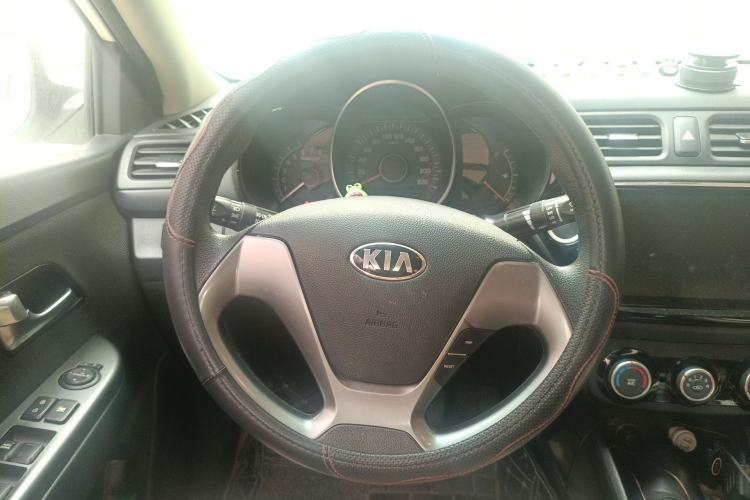 Used Kia K2 2015 Sedan 1.4L MT GLS
