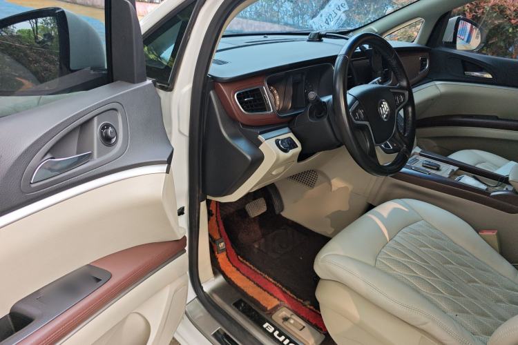 Used Buick GL8 2017 25S Comfort Version China V Standard Driver Seat