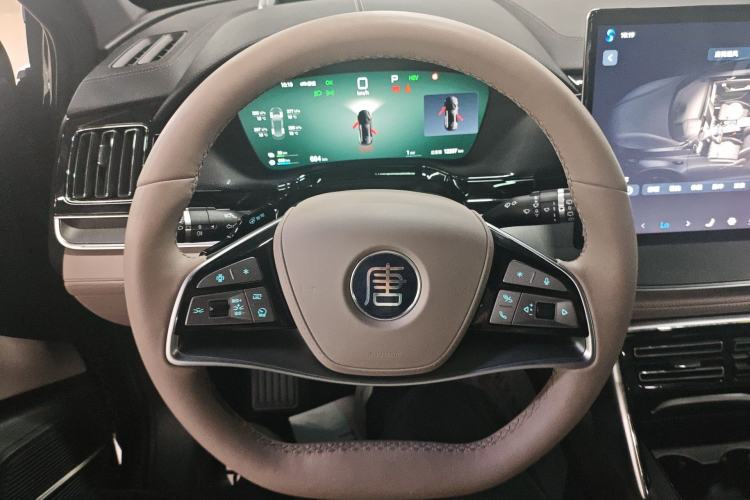 Used BYD Tang New Energy 2025 Intelligent Driving Version DM-i 115KM Flagship Edition Steering Wheel