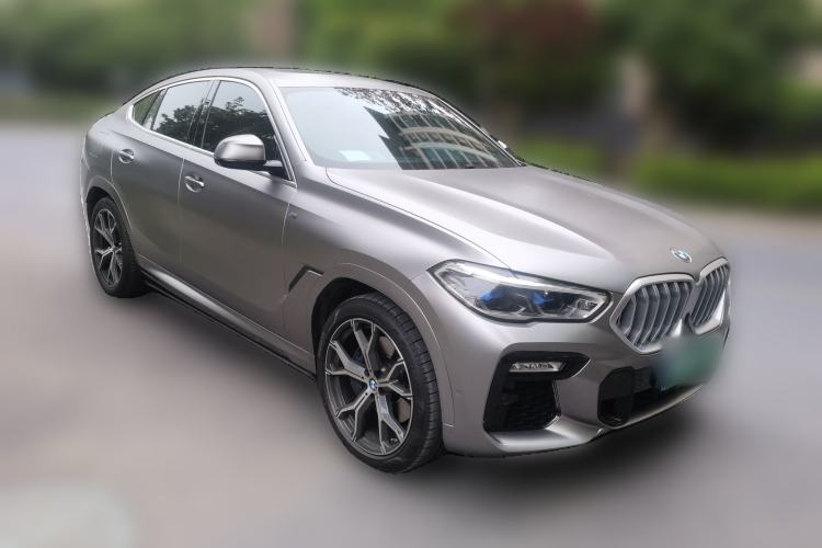 Used BMW X6 2021 Restyled xDrive40i Luxury Version M Sport Package Front Right 45 Deg