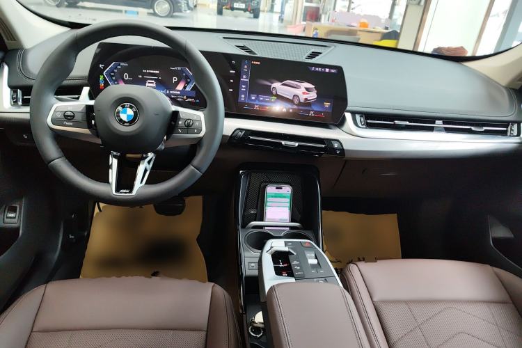 Used BMW X1 2024 sDrive25Li M Sport Package Center Console