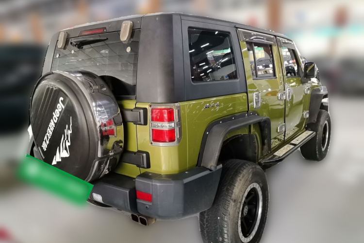 Used BAIC Off-Road BJ40 2016 40L 2.3T Automatic Two-Wheel Drive Luxury Edition