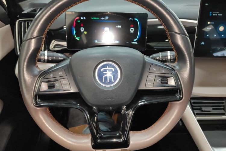 Used BYD Song Pro New Energy 2023 Champion Edition DM-i 71KM Leading Model Steering Wheel