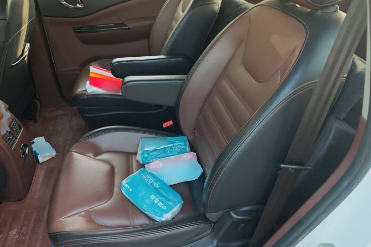 Used FORTHING SX6 2016 1.6L Manual Luxury Model
