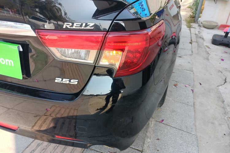 Used Toyota Reiz 2013 2.5S Elite Edition Right Rear Taillight
