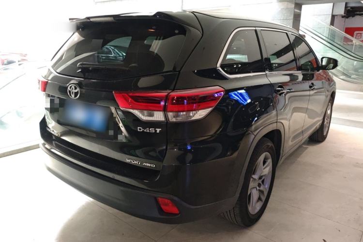 Used Toyota Highlander 2018 2.0T Four-Wheel Drive Prestige Version 7 Seats China VI Standard
