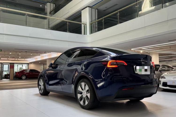 Used Tesla Model Y 2022 Rear-Wheel-Drive Version