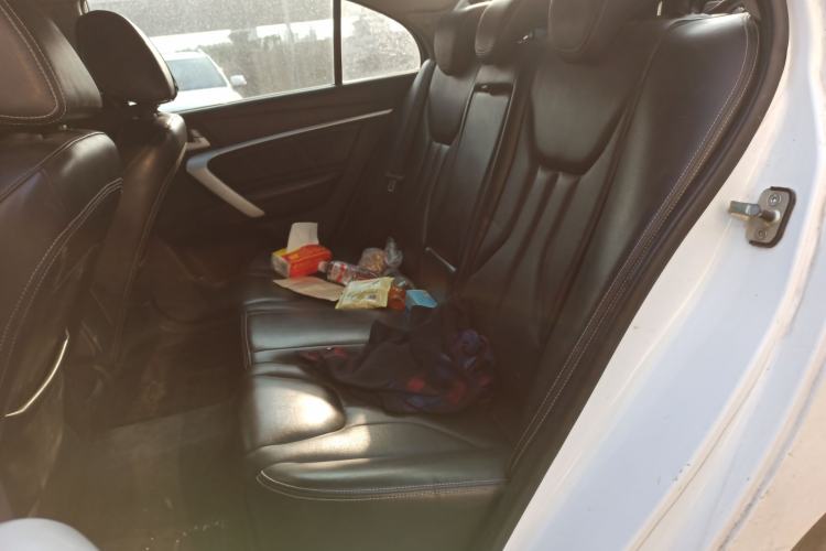 Used Geely Auto Emgrand 2016 Sedan 1.5L Manual Upward Edition