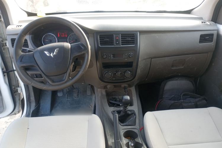 Used Wuling Rongguang V 2019 1.5L Practical Model China VI LAR