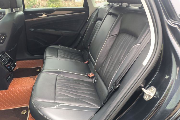 Used Volkswagen Passat 2022 330TSI Luxury Edition
