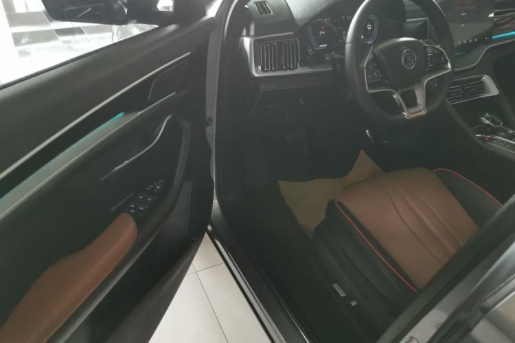 Used BYD Song PLUS 2020 1.5T Automatic Prestige Version
