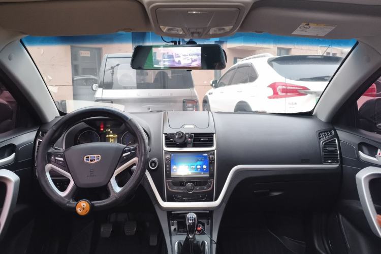 Used Geely Auto Emgrand 2015 Hatchback RS 1.5L Manual - Top Trim Level Center Console