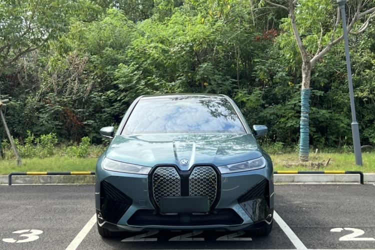 Used BMW iX 2022 xDrive40