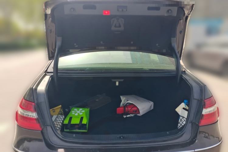 Used Mercedes-Benz E-Class 2011 E 260 L CGI Fashion Model