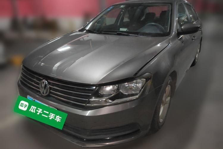 Used Volkswagen Lavida 2015 1.6L Manual Fashion Edition