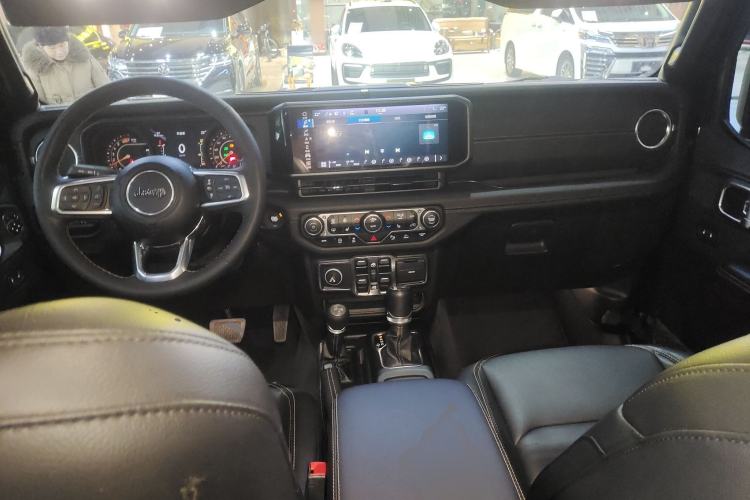 Used Jeep Wrangler 2024 2.0T Sahara Four-Door Edition