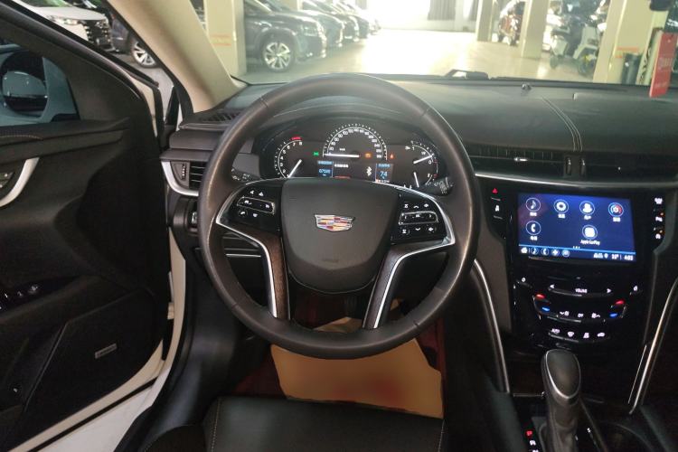 Used Cadillac XTS 2018 28T Tech Edition Steering Wheel