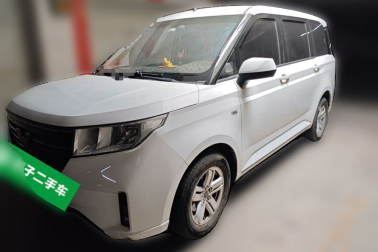 Used Wuling Hongguang PLUS 2019 1.5T Manual Comfort Version 7 Seats