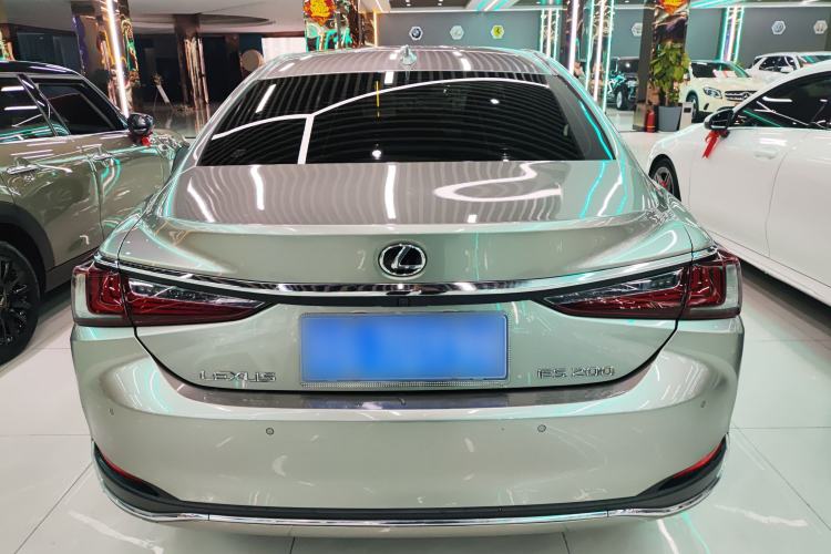 Used Lexus ES 2021 200 Excellence Edition