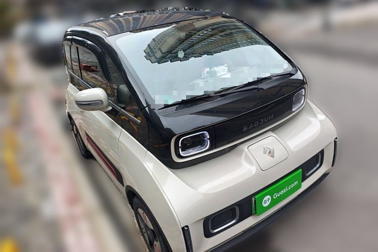 Used Baojun KiWi EV 2022 Artist Lite Edition Lithium Iron Phosphate