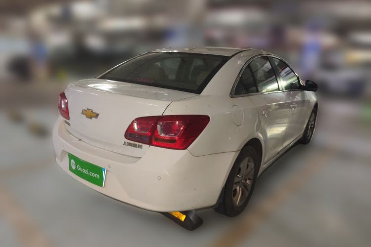 Used Chevrolet Cruze 2015 1.5L Classic SE AT Rear Right 45 Deg