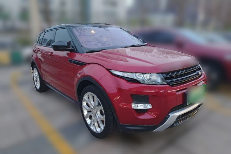 Used Land Rover Range Evoque 2014 2.0T 5-Door Ignite Edition Front Right 45 Deg